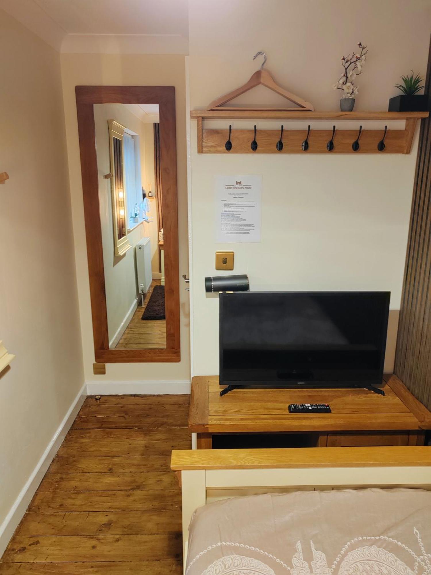 Castle View Guest House Harlech Room photo